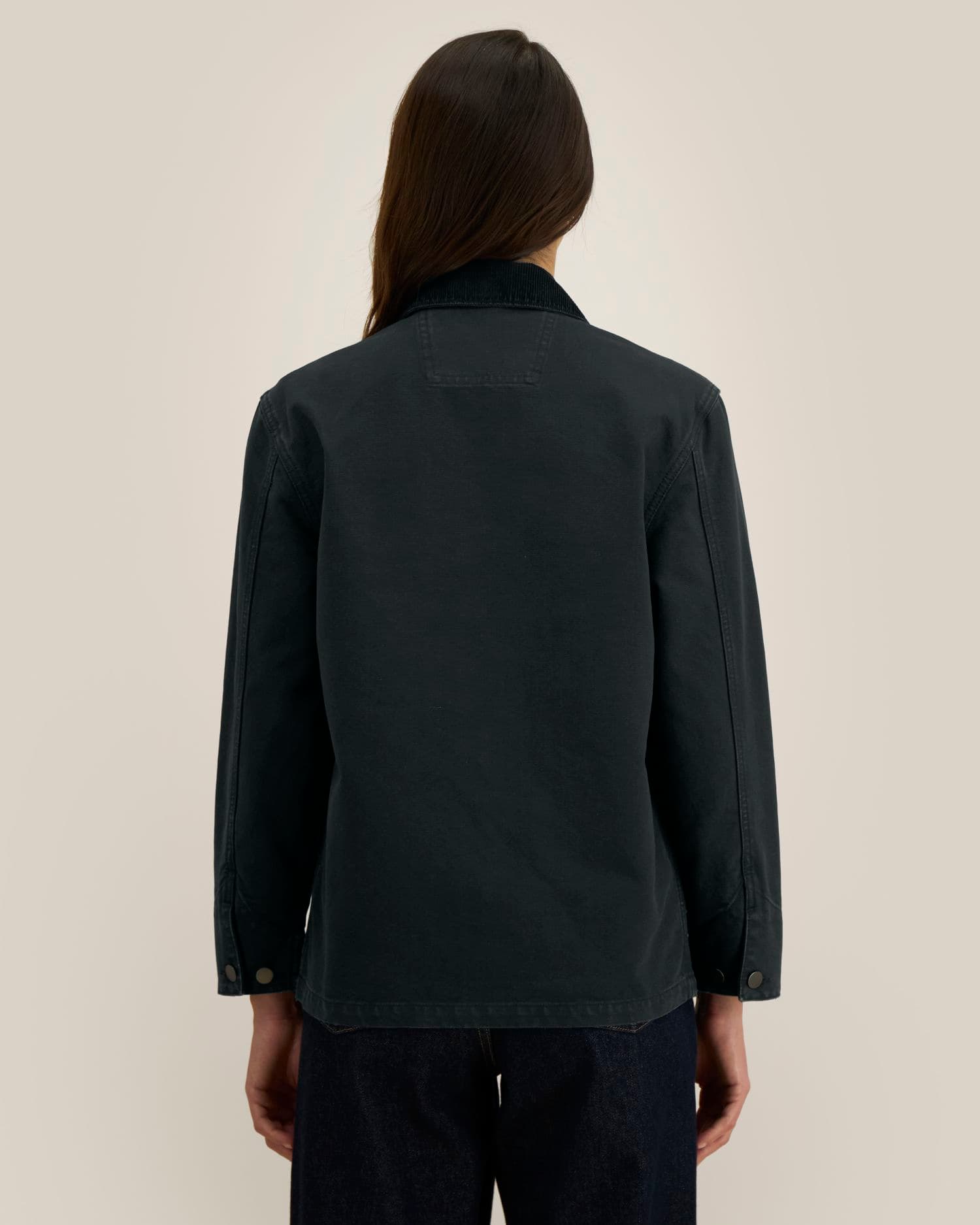 Chore Jacket Stanley/Stella gedragen, kleur G. Dyed Black
