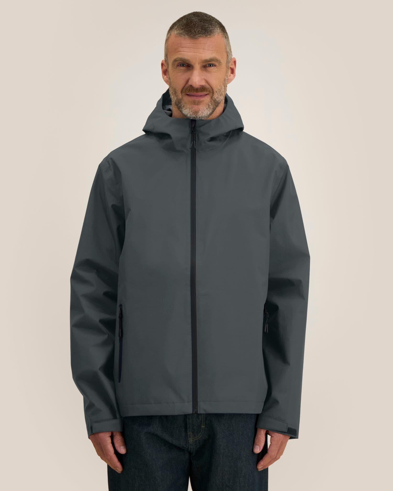 Stanley Stormer Stanley/Stella porté, coloris Anthracite
