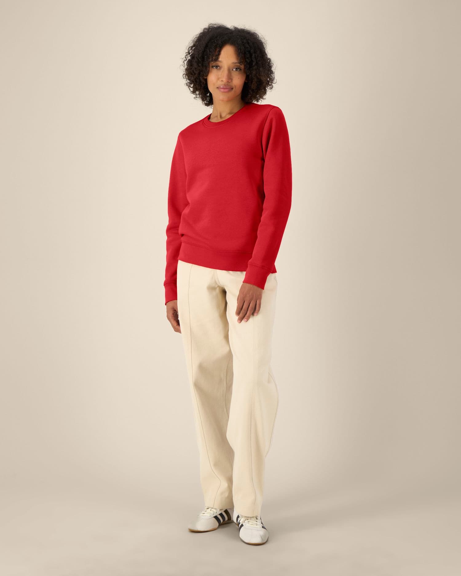 Roller Stanley/Stella porté, coloris Red