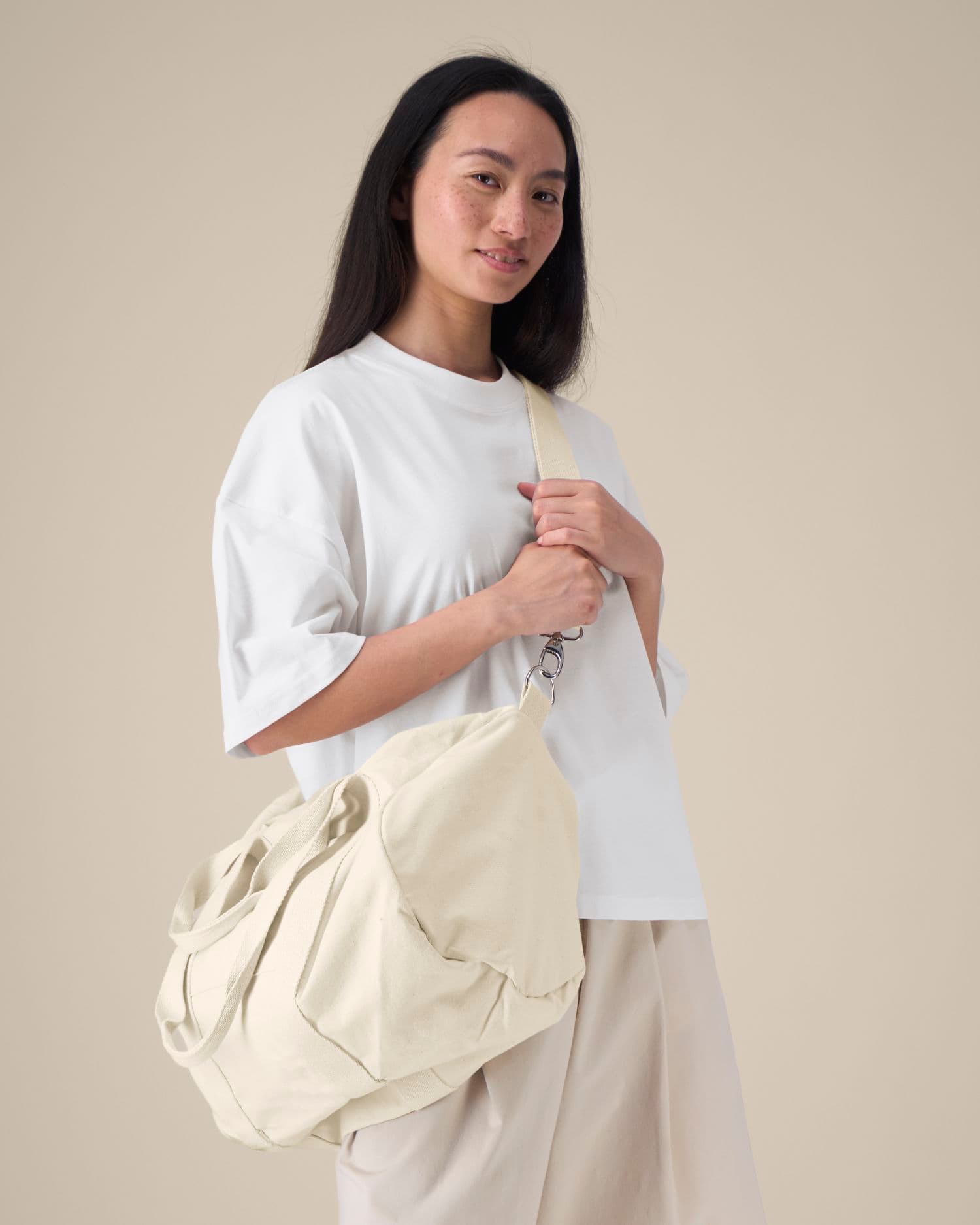 Duffle Bag Stanley/Stella indossato, colore Natural