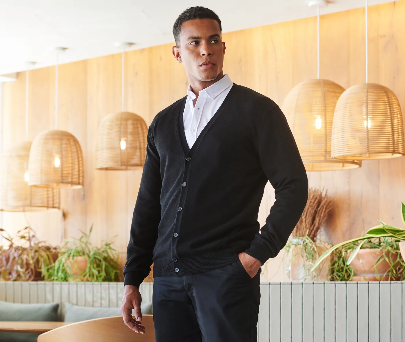 Men's V - Button Cardigan — Sweats & hoodies Henbury à personnaliser