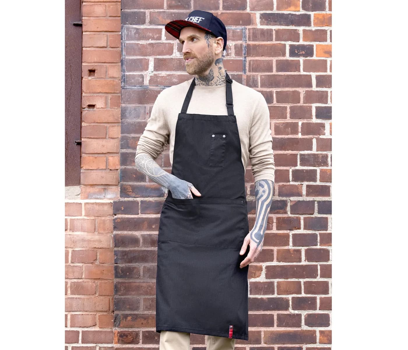 Bib Apron With Buckle And Pockets — Tabliers & tenues de service Karlowsky à personnaliser