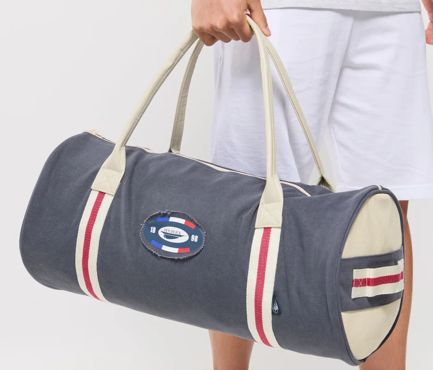 Vintage Sport Bag Canvas — customisable Bags & luggage by Pen Duick