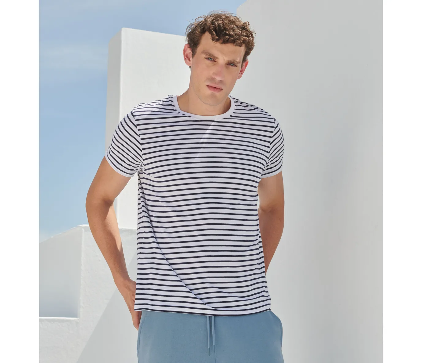 Unisex Striped T — T-shirts SF Clothing à personnaliser