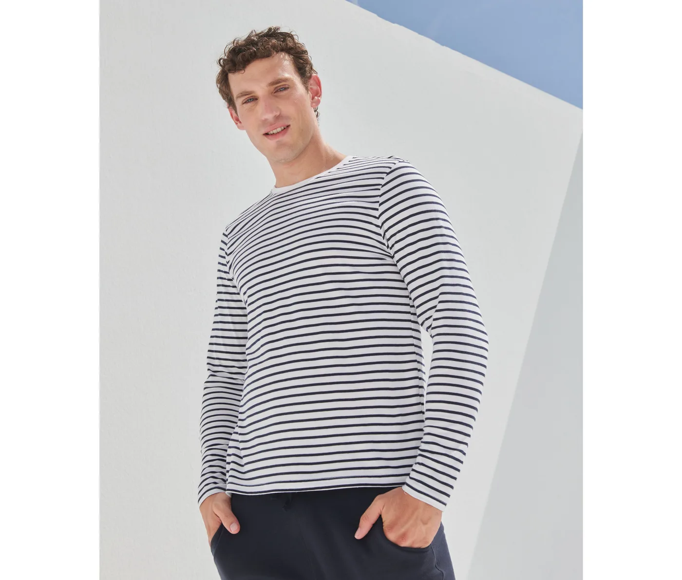 Unisex Long-Sleeved Striped T — T-shirts SF Clothing à personnaliser