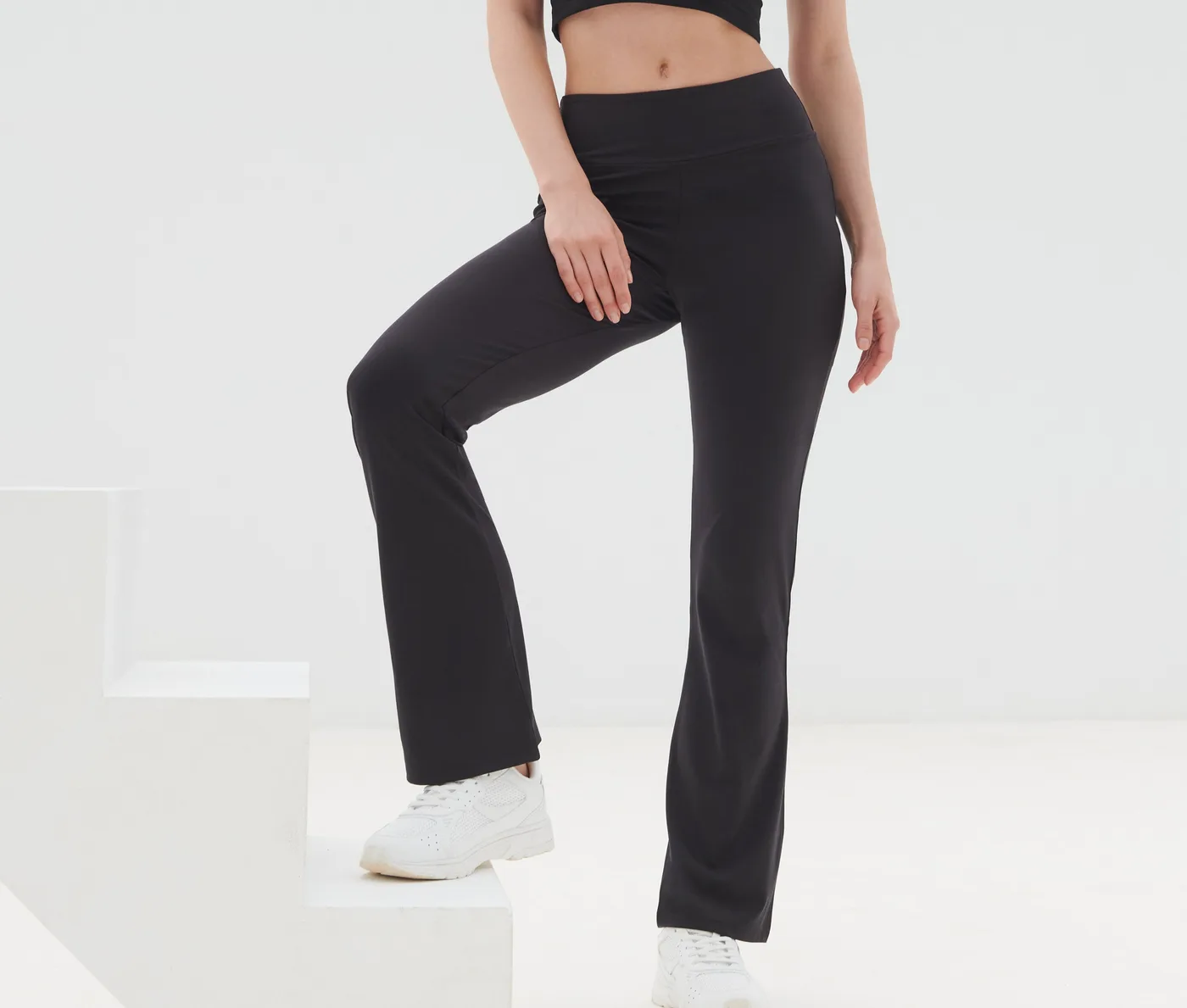 Women's Flared Leggings — Bas SF Clothing à personnaliser