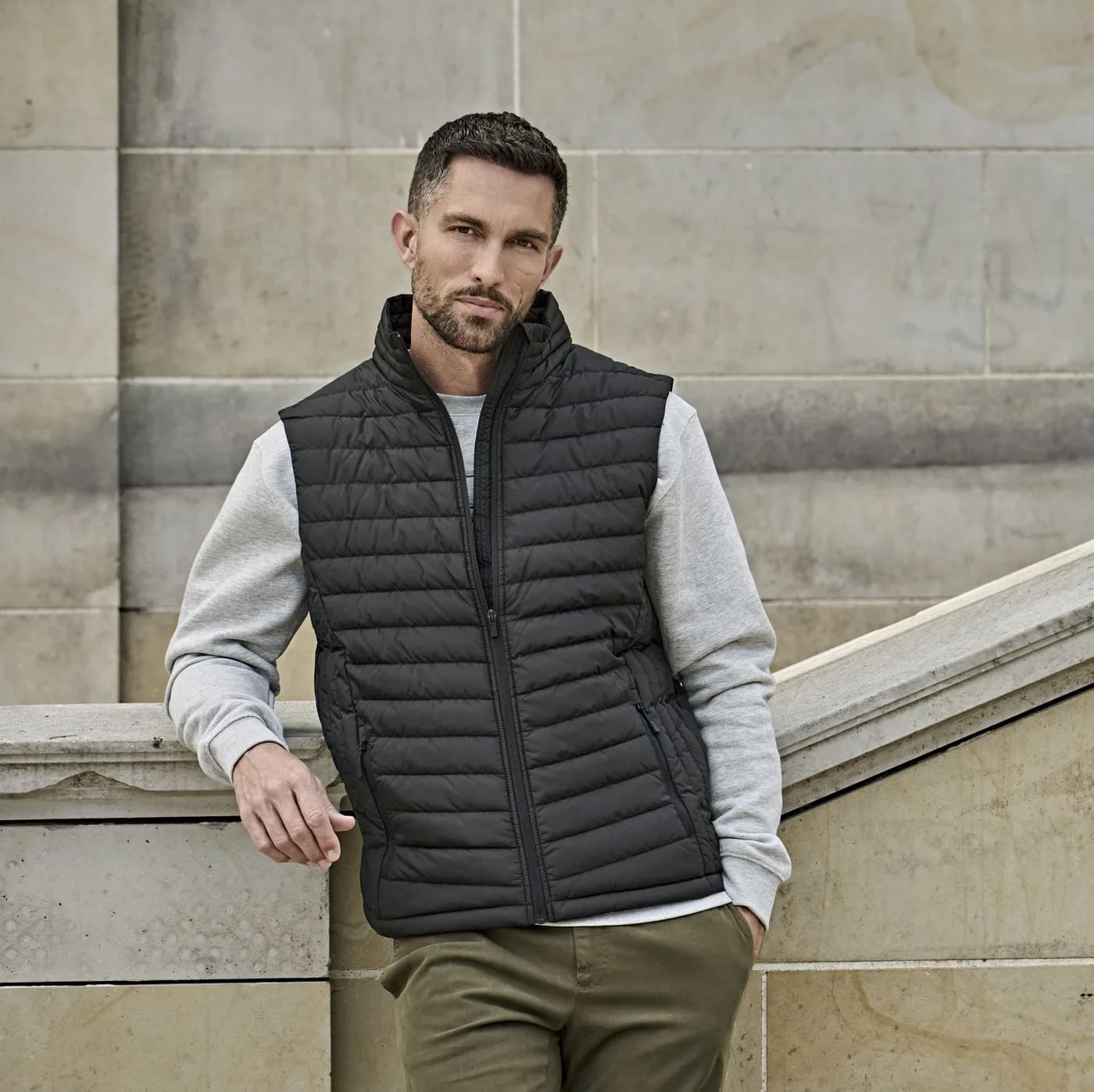 Zepelin Bodywarmer — Vestes & extérieur Tee Jays à personnaliser